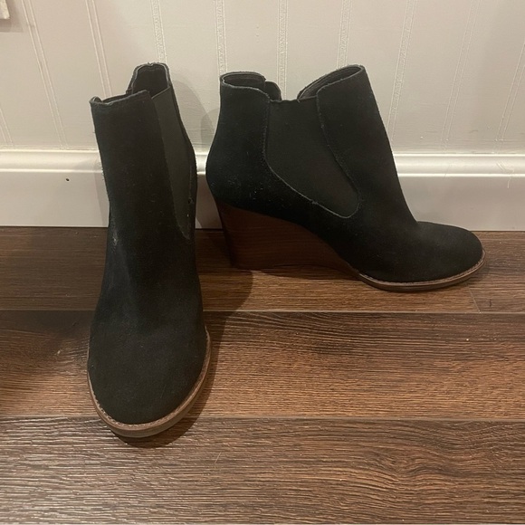 Lucky Brand Yamka Wedge Chelsea Boot in Black 9.5 - Picture 6 of 14